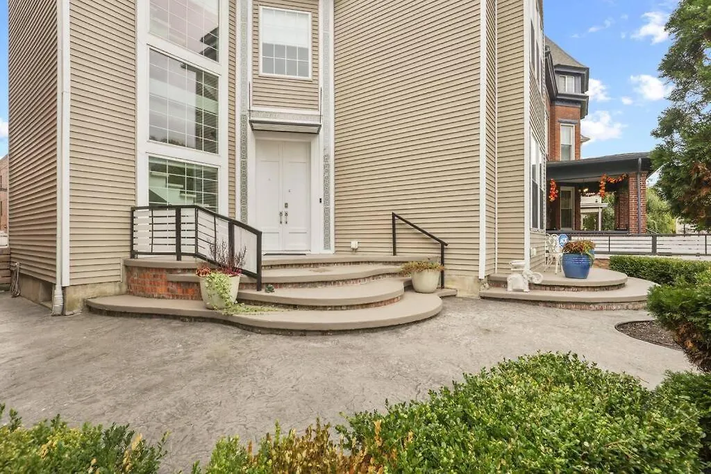 Franklin Manor-Columbus Downtown Luxury Estateヴィラ 米国